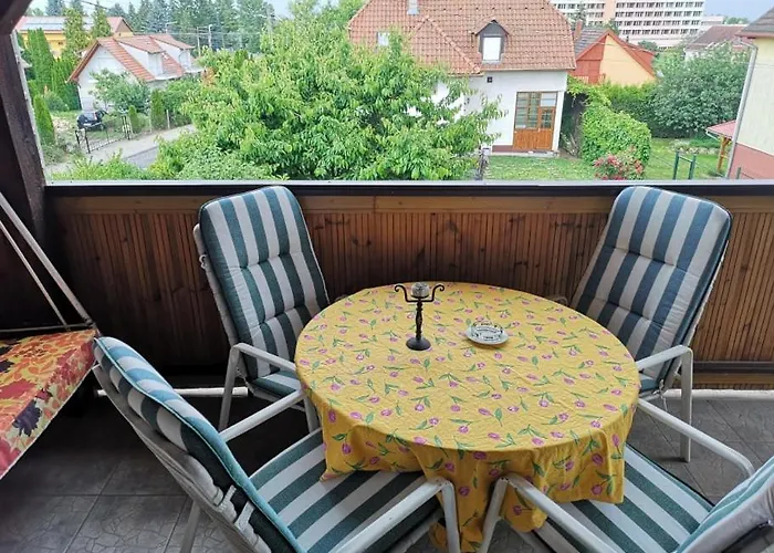 Karos Apartmanhaz