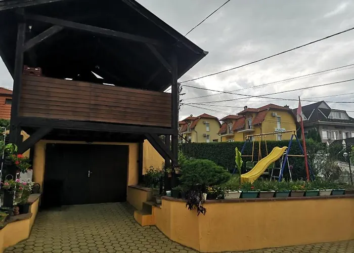 Appartement Karos Apartmanhaz *